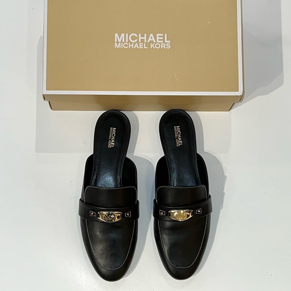 MICHAEL KORS Loafers